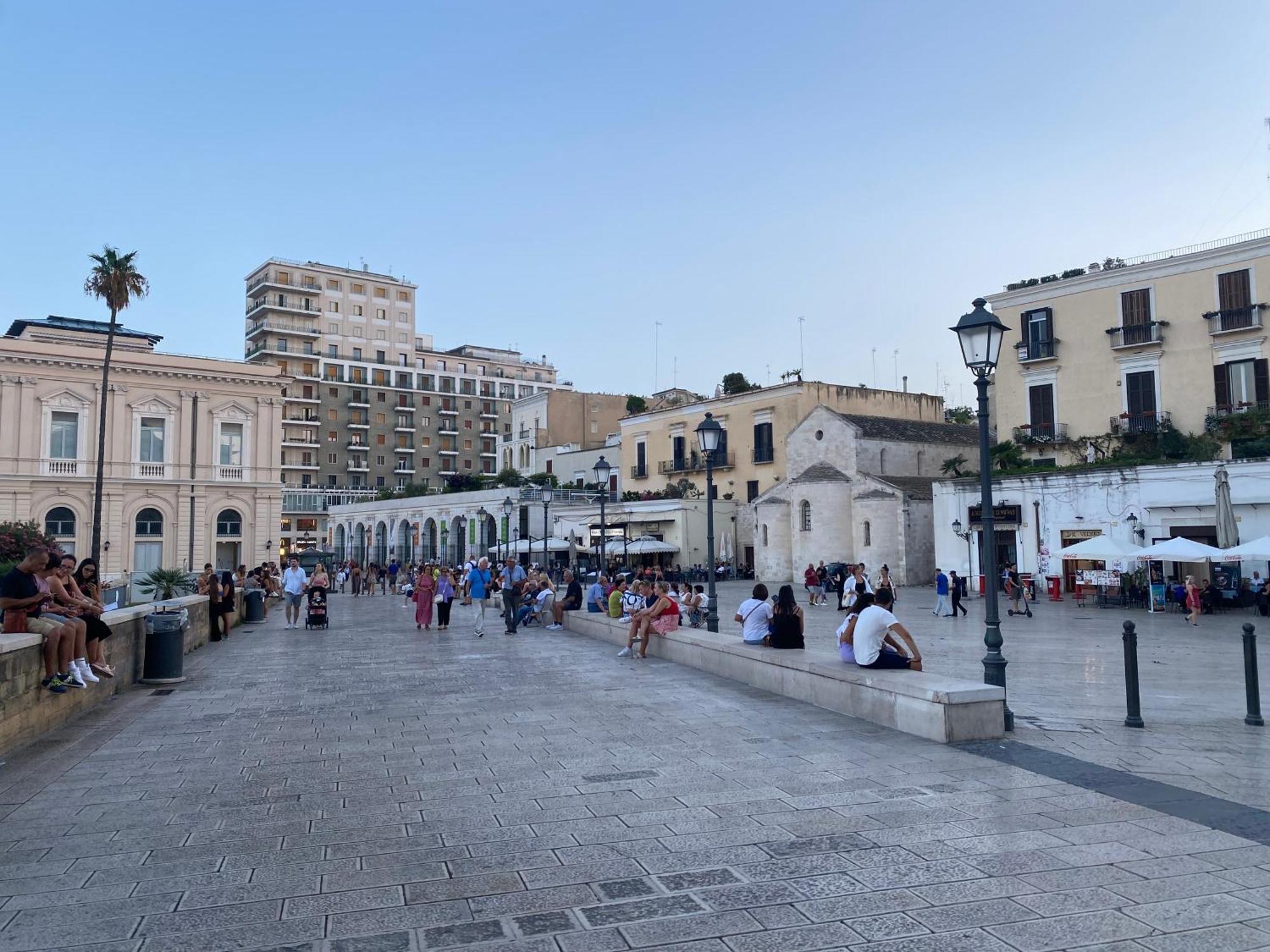 Hotel Dimora Fralu Bari Exterior foto